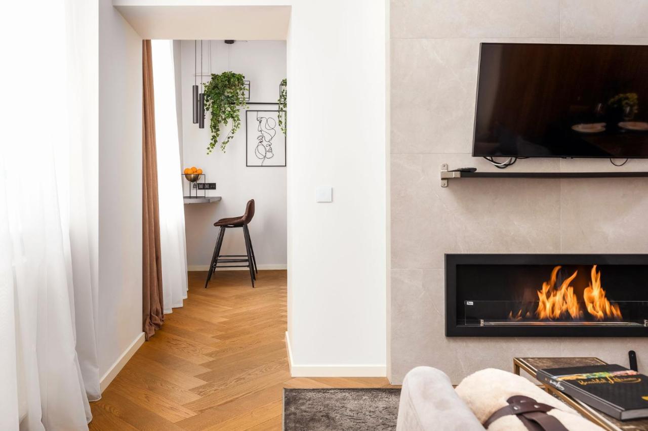 Old Town Apartment L Self Check In 维尔纽斯 外观 照片